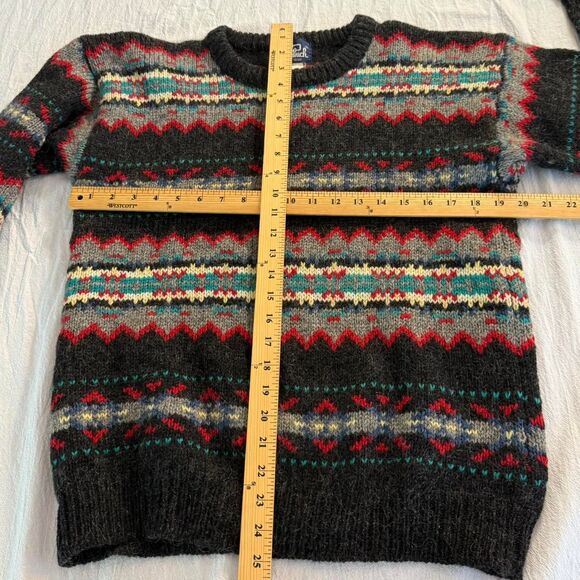 Vintage Woolrich Sweater - Picture 6 of 8